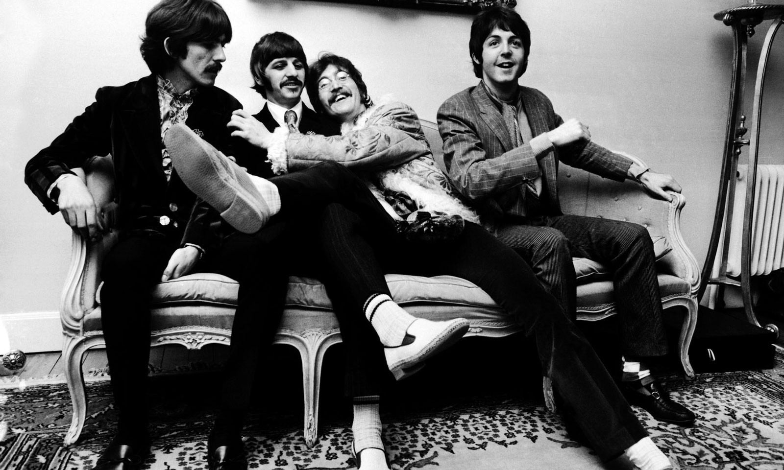 Un día en la vida ...los Beatles en el lanzamiento de la prensa de Sgt Pepper,  mayo de 1967. Fotografía: John Downing