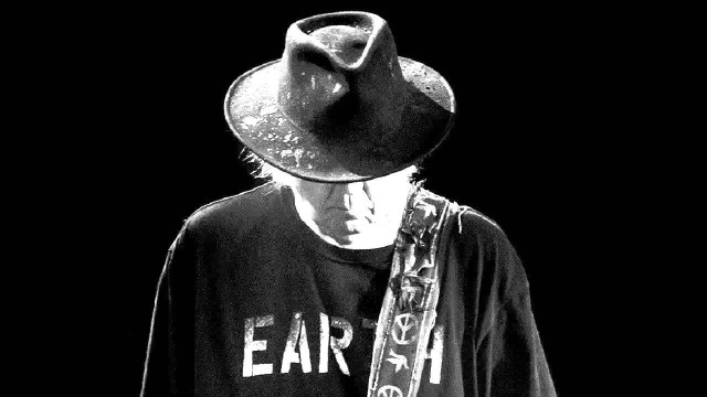 Neil Young a favor de la tierra, contra los agroquímicos 