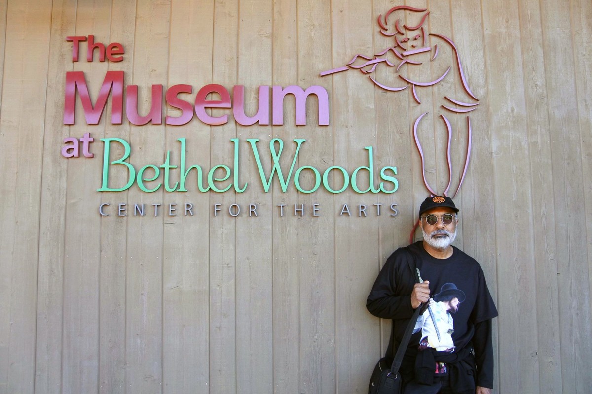 José Ma. Barrios en el Museo Bethel Woods, Woodstock